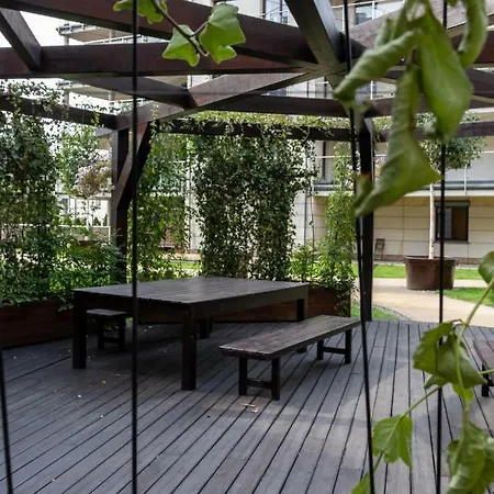 On The River 76m2 - Gym - Pool - Garage Apartamento Cracóvia